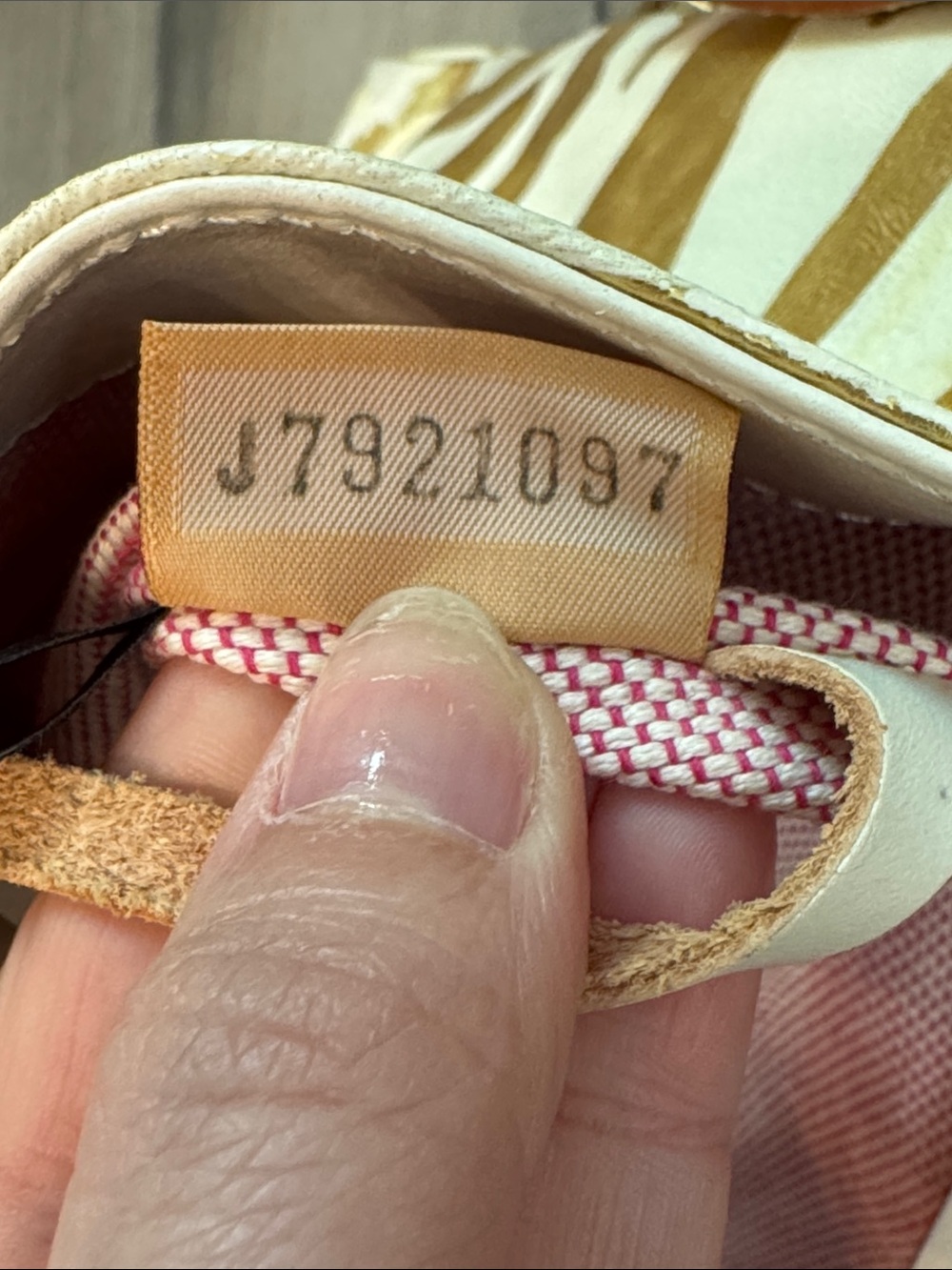 Dooney & Bourke Gold and Cream Zebra-Print Shoulder Bag - Picture 12 of 14